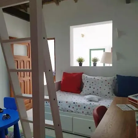 Charming House In With Parking And Air Conditioning Holiday home