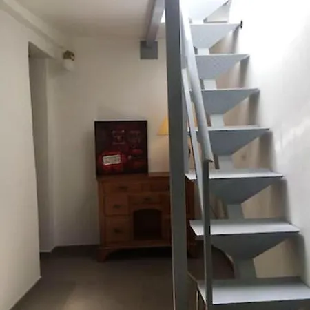 Charming House In With Parking And Air Conditioning Prázdninový dům
