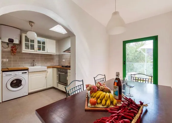 Charming House In With Parking And Air Conditioning Dom wakacyjny *